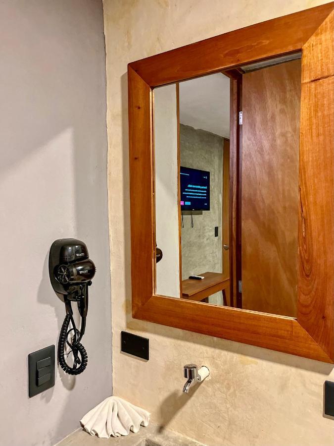 Ariche Valladolid Hotel & Hostal Екстер'єр фото