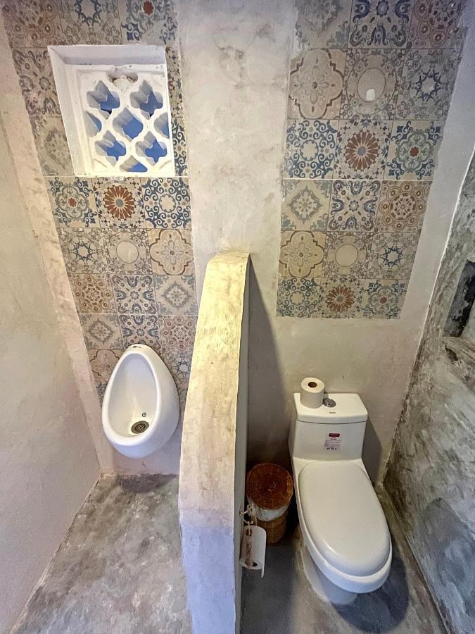 Ariche Valladolid Hotel & Hostal Екстер'єр фото
