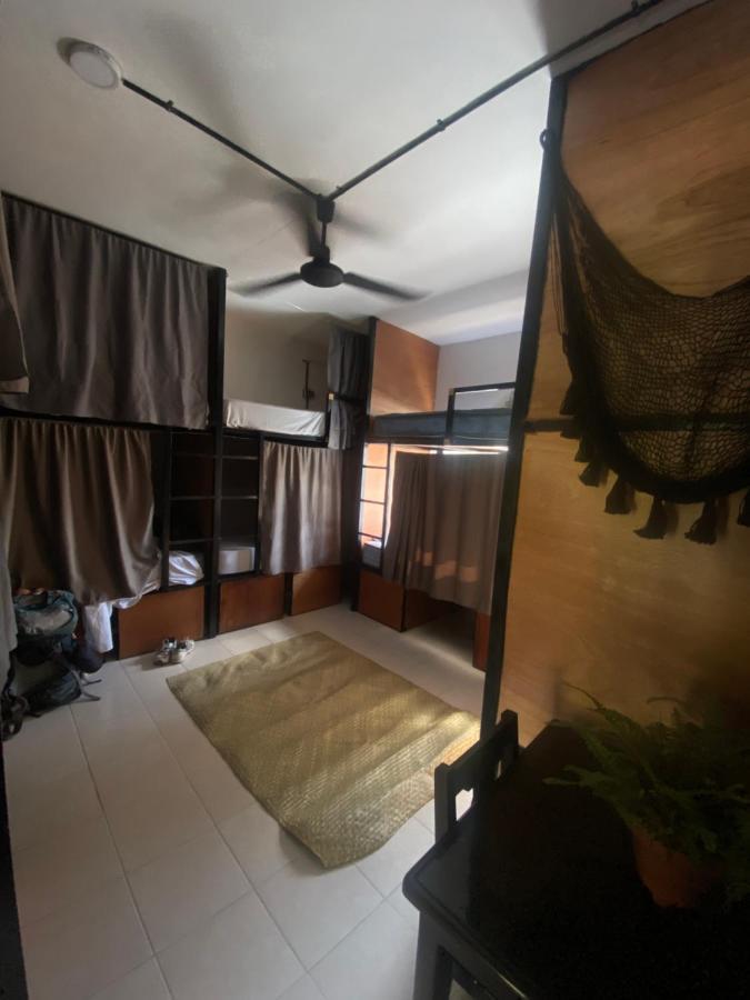 Ariche Valladolid Hotel & Hostal Екстер'єр фото